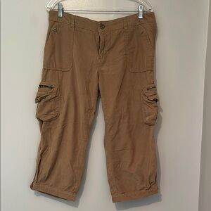 GAP Beige Cargo CAPRIS size 10, stretch corduroy